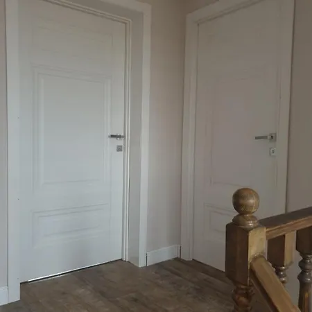 山林小屋 на краю світу Mel'nychne